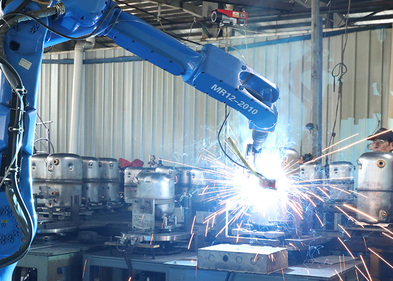 強強聯合!石特廣告圓滿完成浙江興發機車設備有限公司全方位品牌視覺服務