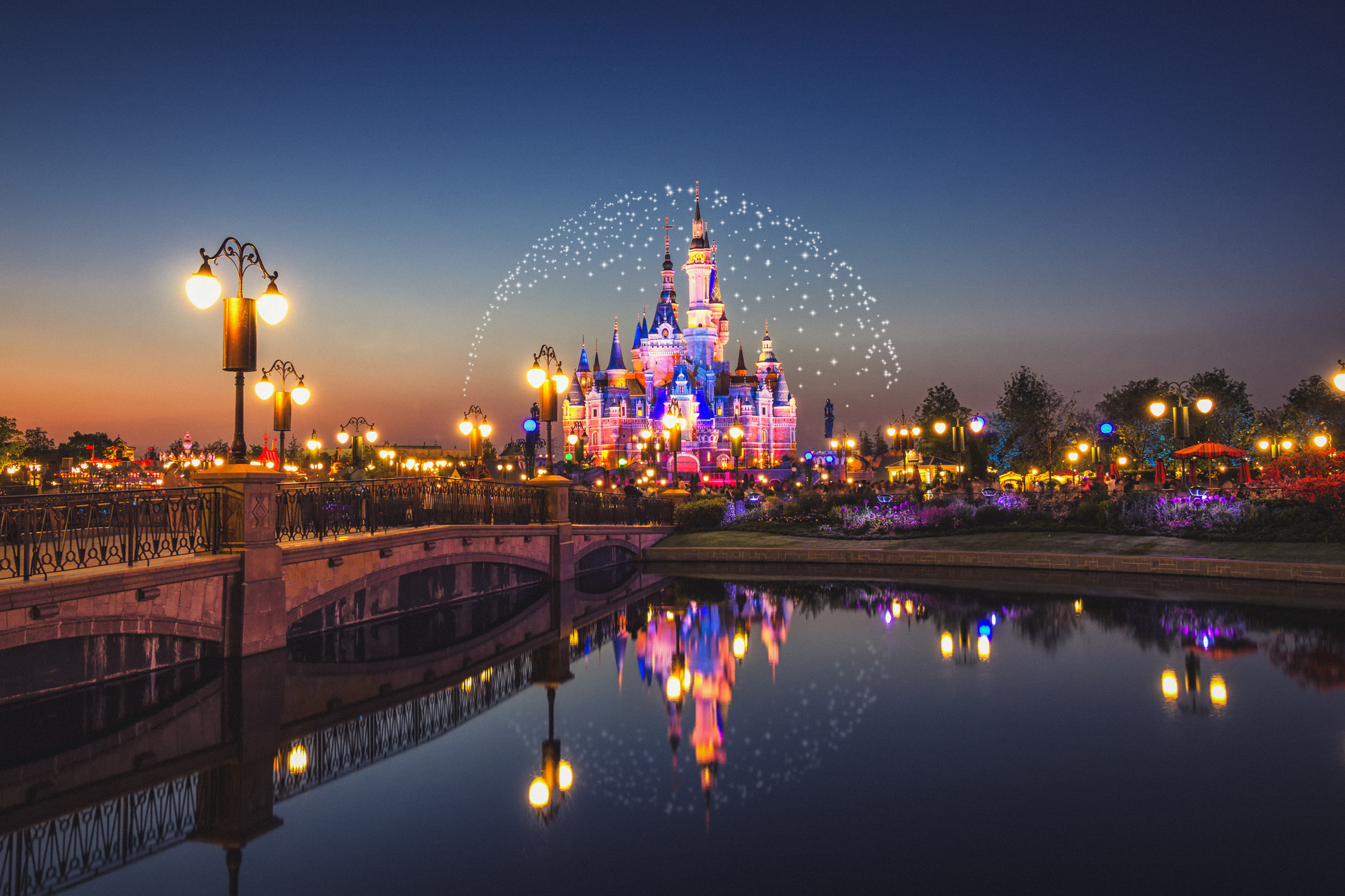 在建筑企業(yè)圖標(biāo)設(shè)計時標(biāo)志設(shè)計公司應(yīng)該注意哪些問題